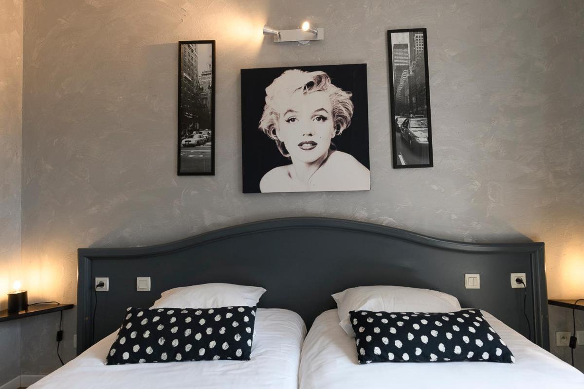 Logis Hotel Restaurant Le Castel Fleuri サン・ジャン・アン・ロワイヤン エクステリア 写真